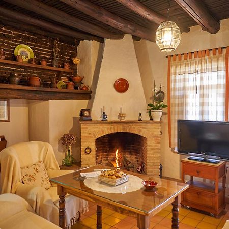 Zarzo Del Tragaluz Villa Fuenteheridos Luaran gambar
